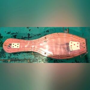 Vintage Board Bowling Pin Shaped Cribbage Board Eagle Image Canada Souvenir!